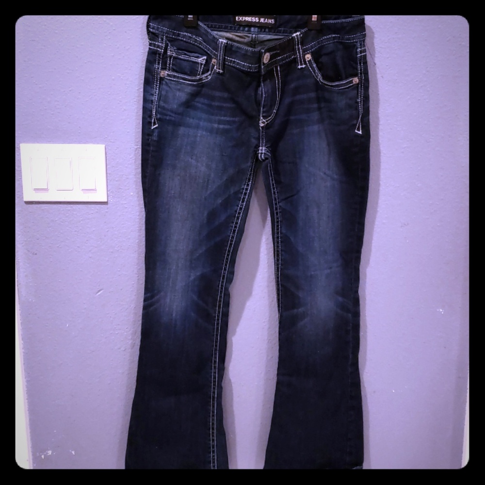 Jean's
